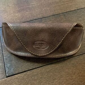 Fossil eyeglasses sunglasses case magnetic closure brown